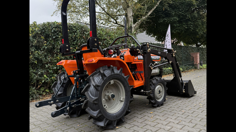 Kubota B1402DT met voorlader al vanaf €125 per maand.